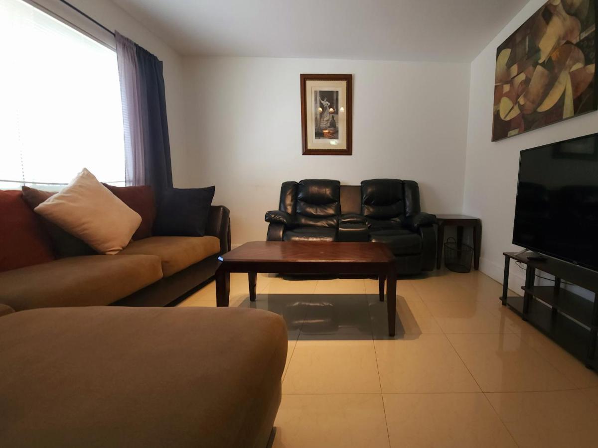 فورت لودرديل A4 - Endless Summer Rentals - Downtown Apartment Near Park, Ports, And Beach المظهر الخارجي الصورة