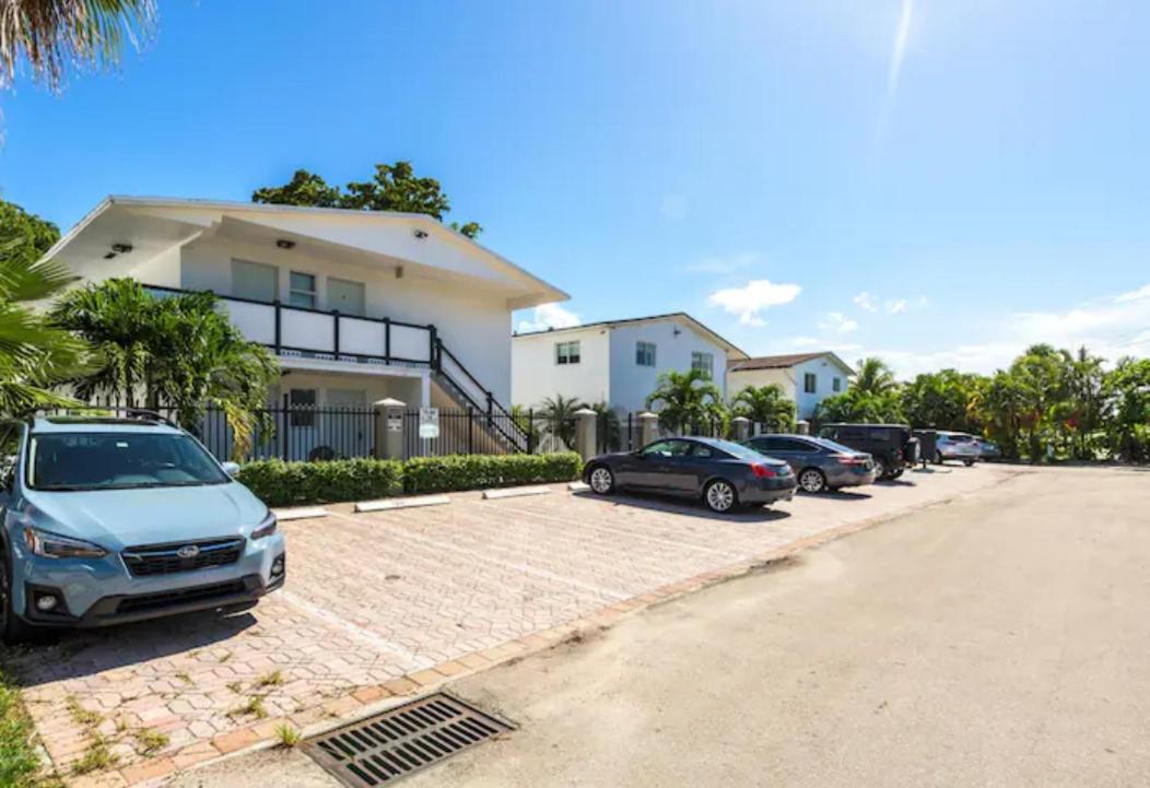 فورت لودرديل A4 - Endless Summer Rentals - Downtown Apartment Near Park, Ports, And Beach المظهر الخارجي الصورة